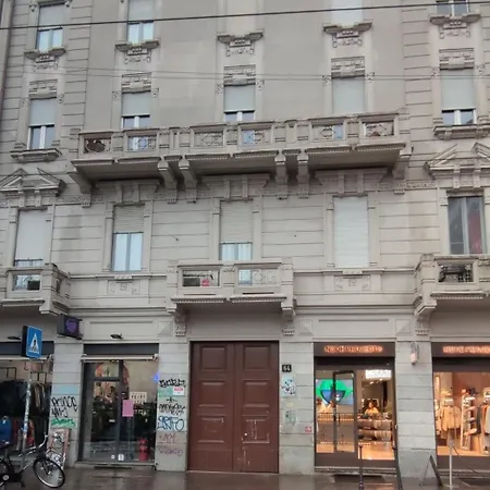 Ticinese * מילאנו